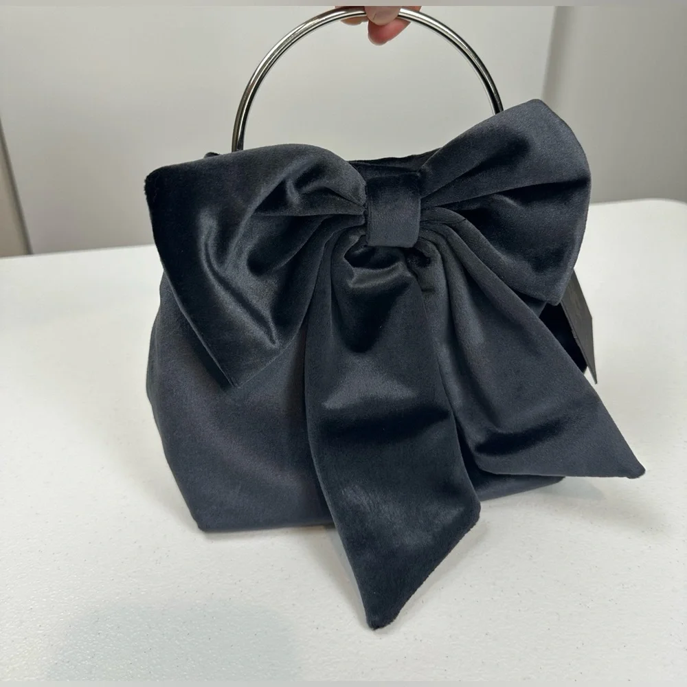 House of Harlow 1960 this elegant